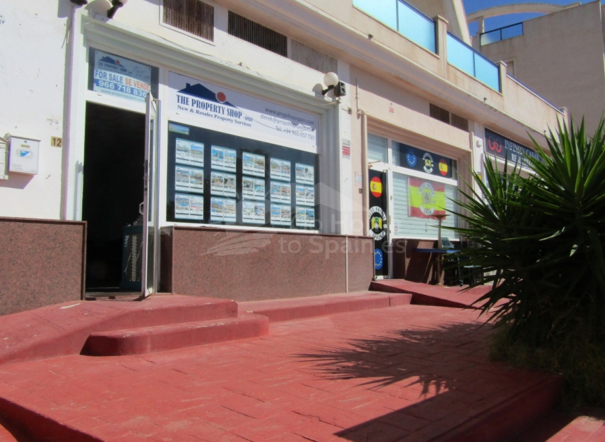 Re-Sale · Commercial Cabo Roig