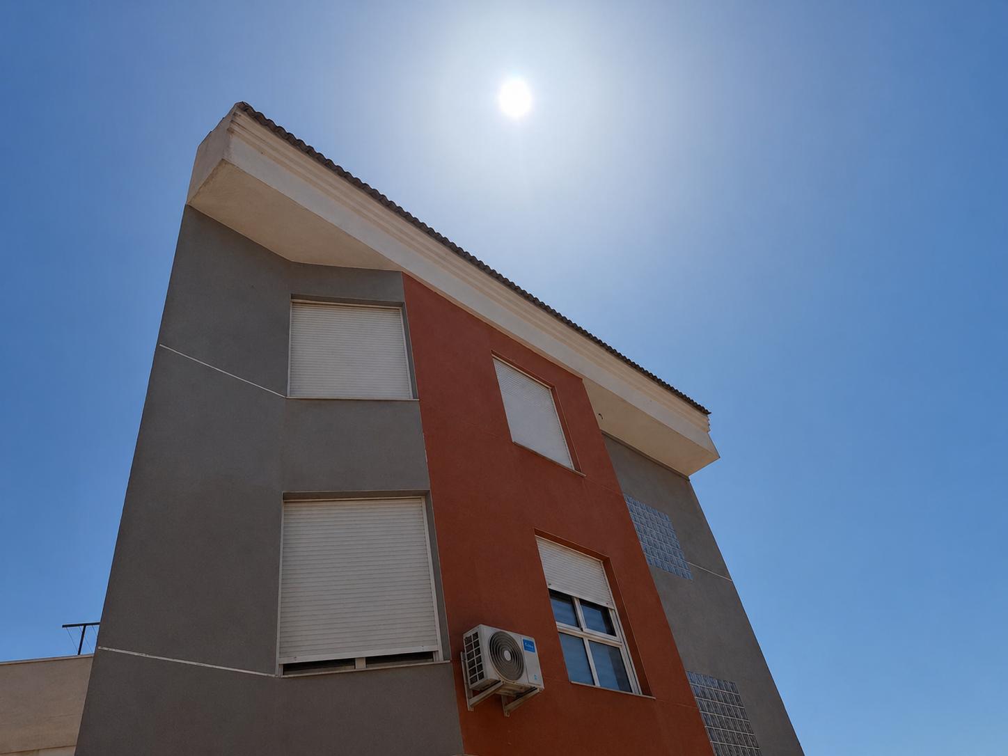 Apartment in Alicante - view 1