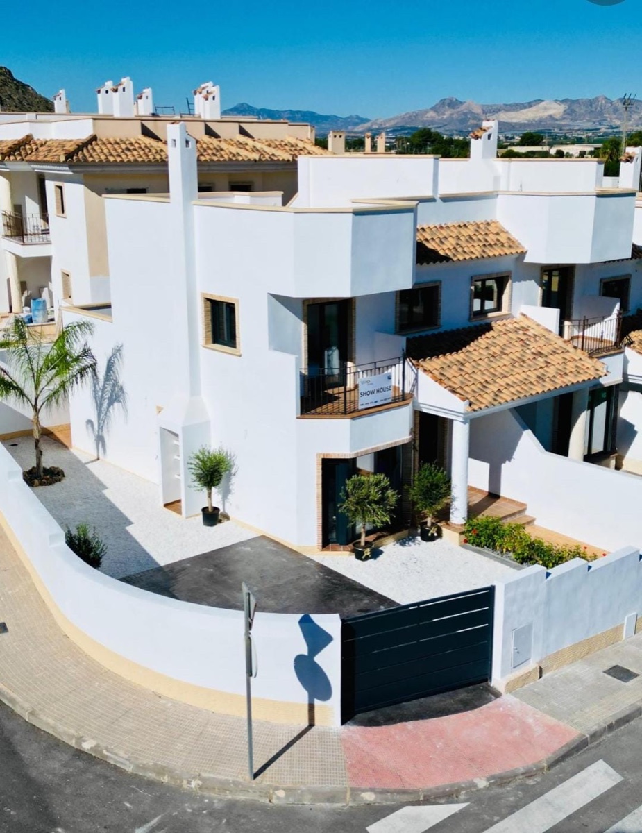 House in Cox - view 1