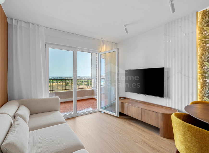 Re-Sale · Apartment Torrevieja · Punta Prima