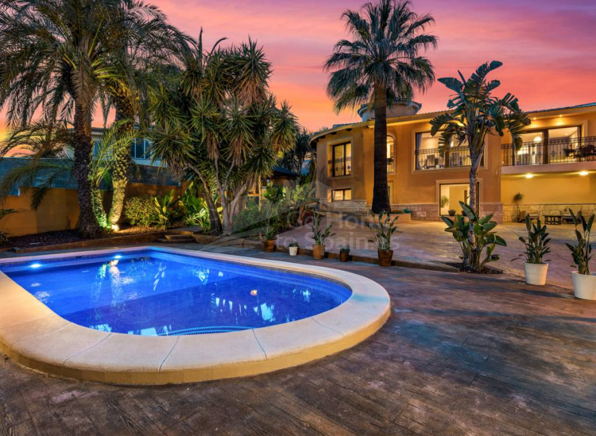 Re-Sale · V Ciudad Quesada · Town Center