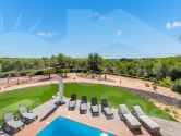 Re-Sale · Villa Las Colinas