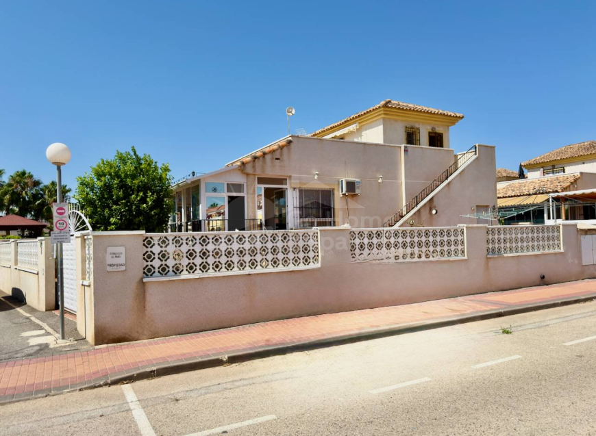 Re-Sale · Detached Villa Algorfa · Lo Crispin