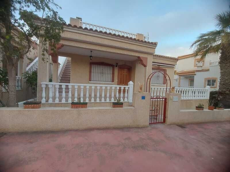 Venta · Detached Villa Algorfa