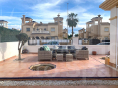 Re-Sale · Detached House / Villa Guardamar del Segura · EL RASO