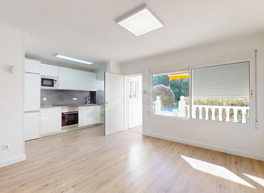 Re-Sale · Bungalow Orihuela Costa · Villamartin
