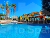 Re-Sale · Detached Villa Barcelona