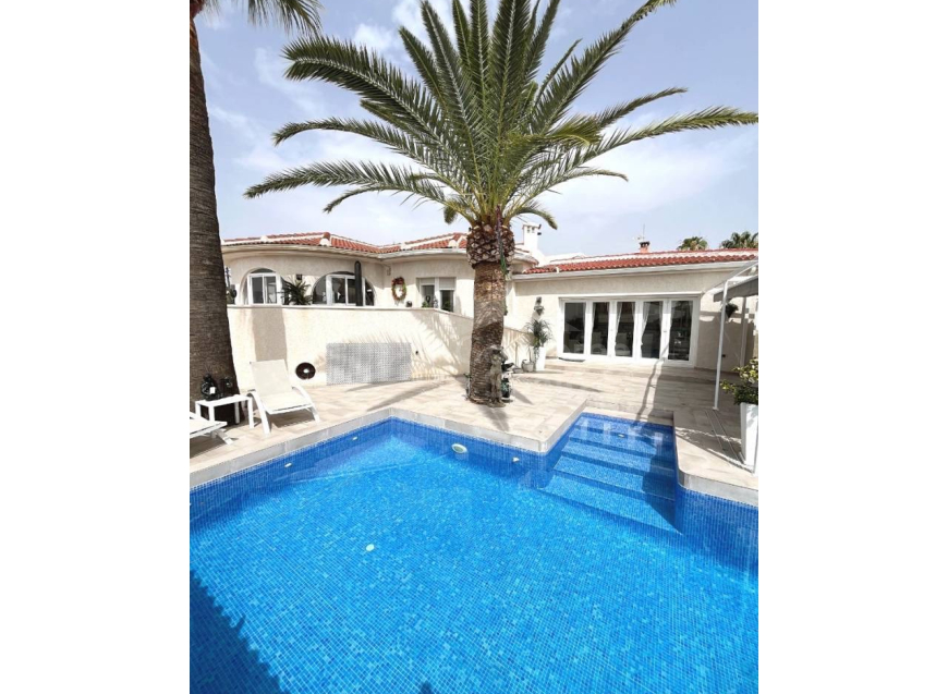  · V Ciudad Quesada · Town Center