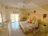 Re-Sale · Detached House / Villa Ciudad Quesada