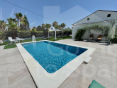Re-Sale · Finca / Country Property Torrellano