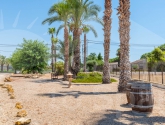 Re-Sale · Finca / Country Property Catral