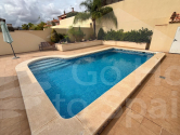 Re-Sale · Detached House / Villa Torrevieja Centro · Torrevieja