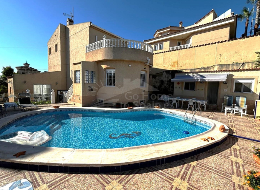 Re-Sale · Detached House / Villa Ciudad Quesada