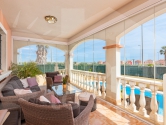 Re-Sale · Villa Los Montesinos
