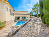 Re-Sale · Detached Villa Algorfa · Castillo de montemar