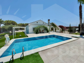 Re-Sale · Finca / Country Property Torrellano
