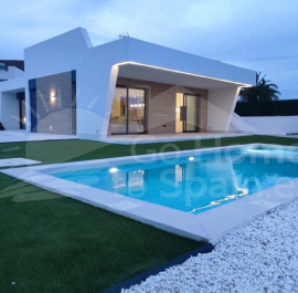 V -  - Ciudad Quesada - Town Center