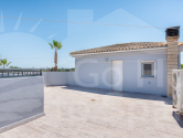 Re-Sale · Country Property Catral