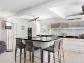 Re-Sale · Finca / Country Property Catral