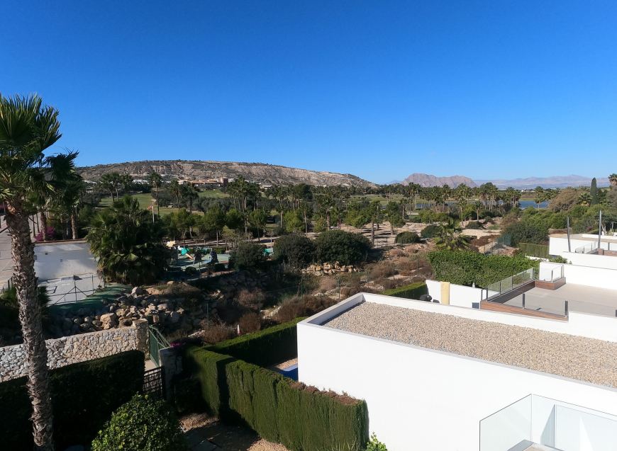 Re-Sale · Detached Villa Algorfa · La finca Golf