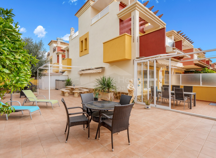 Re-Sale · Adosado Orihuela Costa · Villamartin