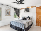 Re-Sale · Country Property Catral