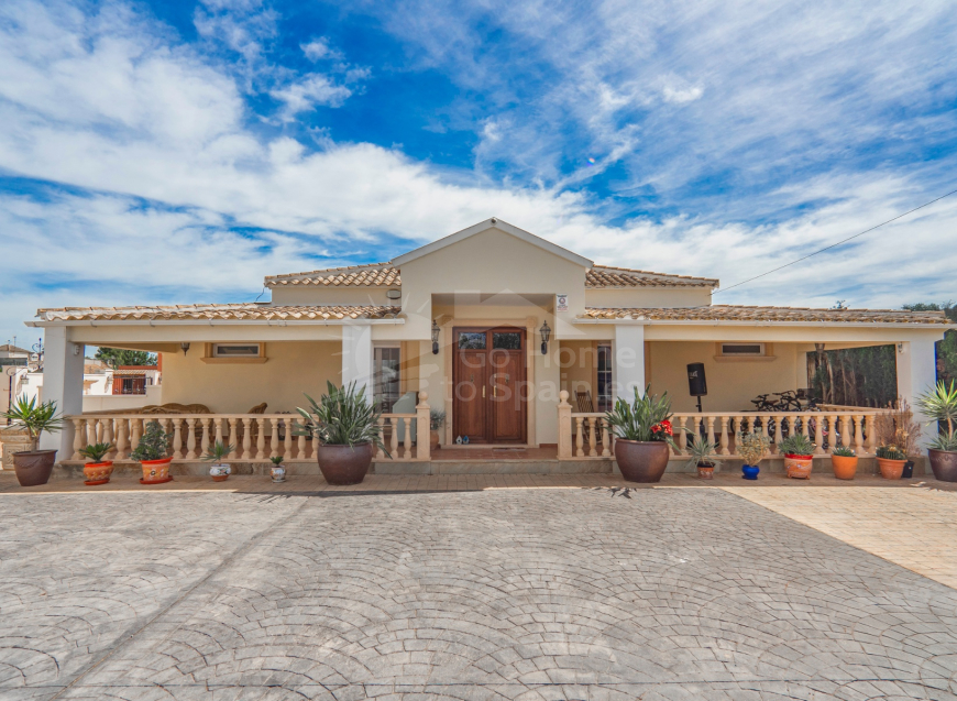  · D Las Heredades · Heredades