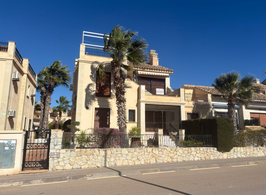 Re-Sale · Apartment Algorfa · La finca Golf