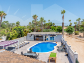 Re-Sale · Country Property Catral