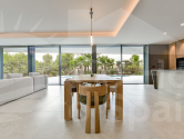 Re-Sale · Detached Villa Altea