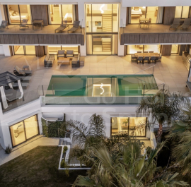 Detached Villa - Venta - Estepona - Estepona