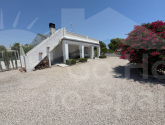 Re-Sale · Finca / Country Property Torrellano