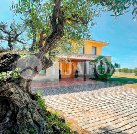 Detached Villa - Re-Sale - Barcelona - Barcelona