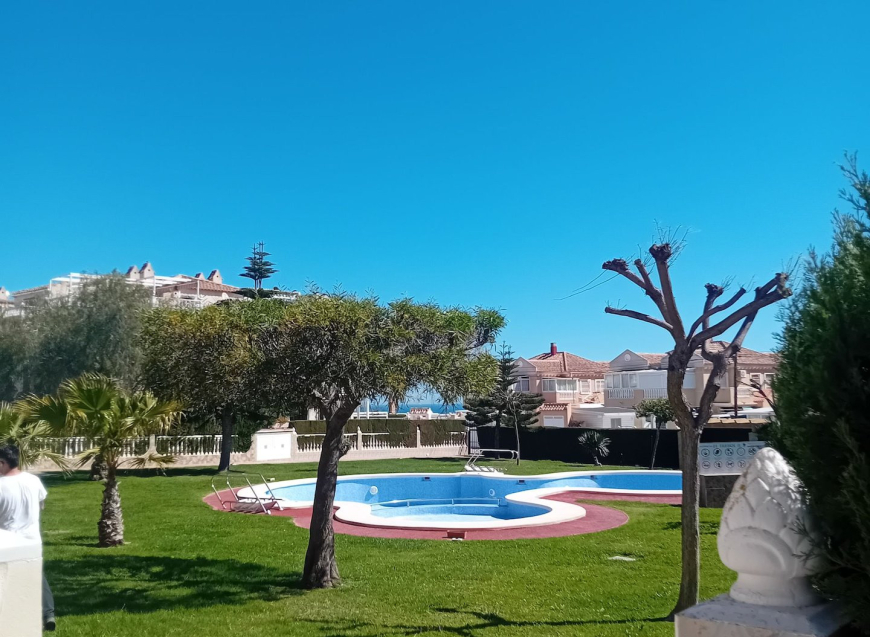 Re-Sale · Townhouse La Mata