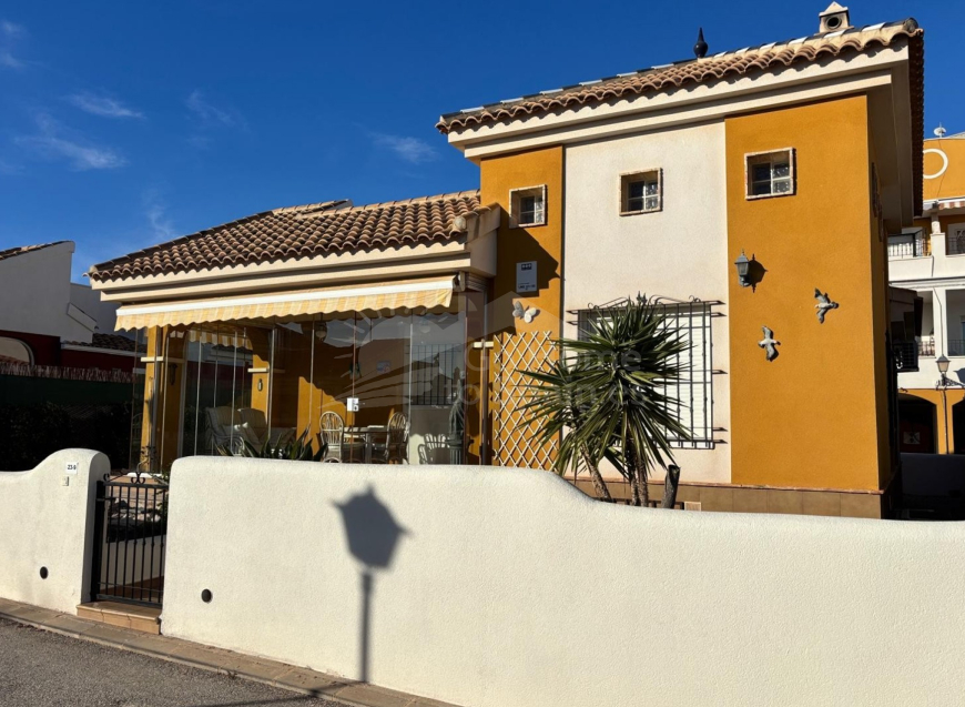 Venta · Detached House / Villa Los Montesinos · Urbanizacion montesol