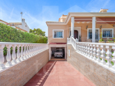 Re-Sale · Detached Villa Torrevieja · La Mata