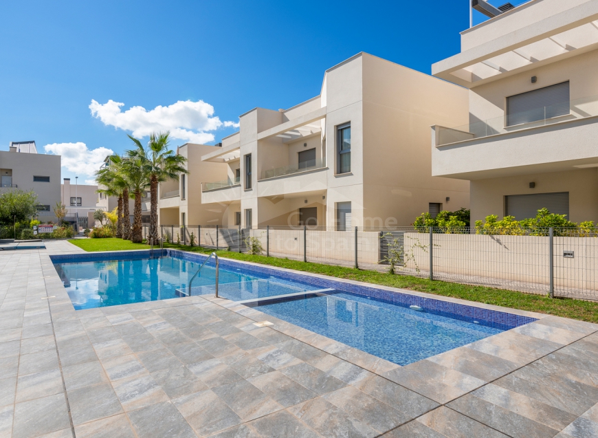 Re-Sale · Chalet Torrevieja · La Veleta