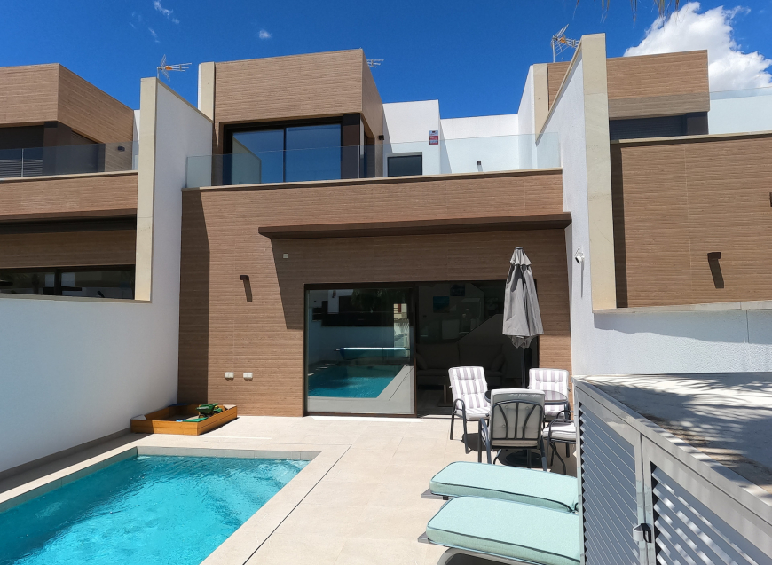 Re-Sale · Detached Villa Algorfa · La finca Golf
