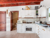 Re-Sale · Country Property Catral