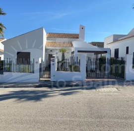Detached Villa - Re-Sale - Algorfa - La finca Golf