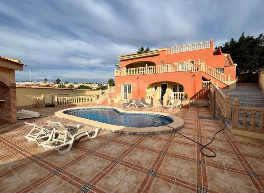 Venta · Villa Ciudad Quesada · La Fiesta