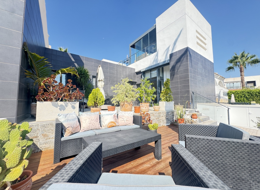  · V Villamartín · Villamartin