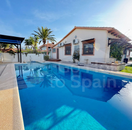 V -  - Cabo Roig - Cabo Roig