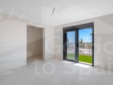 Re-Sale · Country estate Los Montesinos · La Herrada