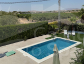 Re-Sale · Finca / Country Property Torrellano