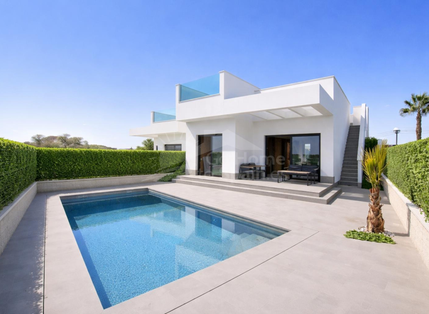 Venta · Detached Villa Algorfa · La Finca Resort
