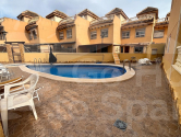 Re-Sale · Townhouse Guardamar del Segura · Urbanizaciones
