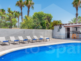 Re-Sale · Country Property Catral