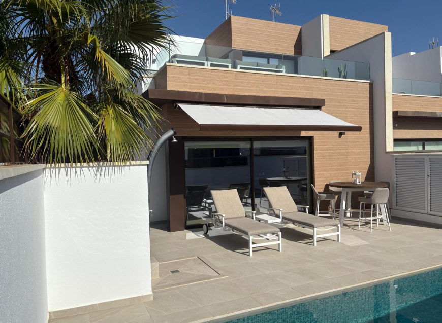 Re-Sale · Semi-Detached Villa Algorfa · La finca Golf