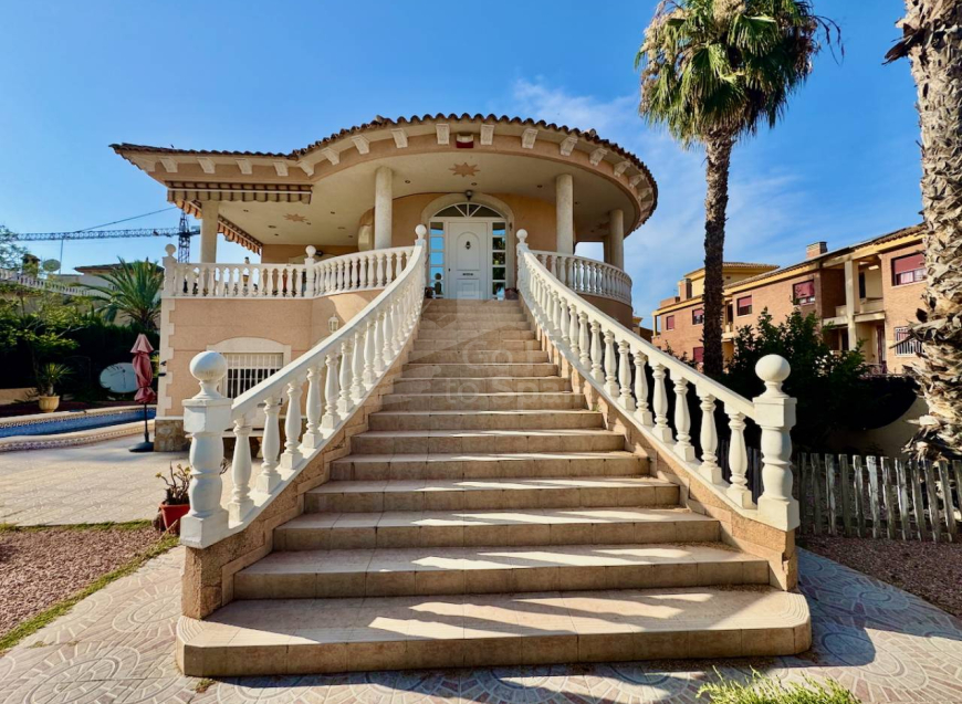 Venta · Detached Villa Benferri